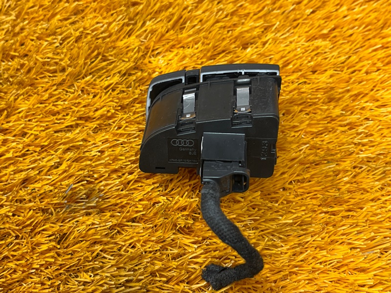 Кнопка открывания бардачка, 300 рублей, Красноярск