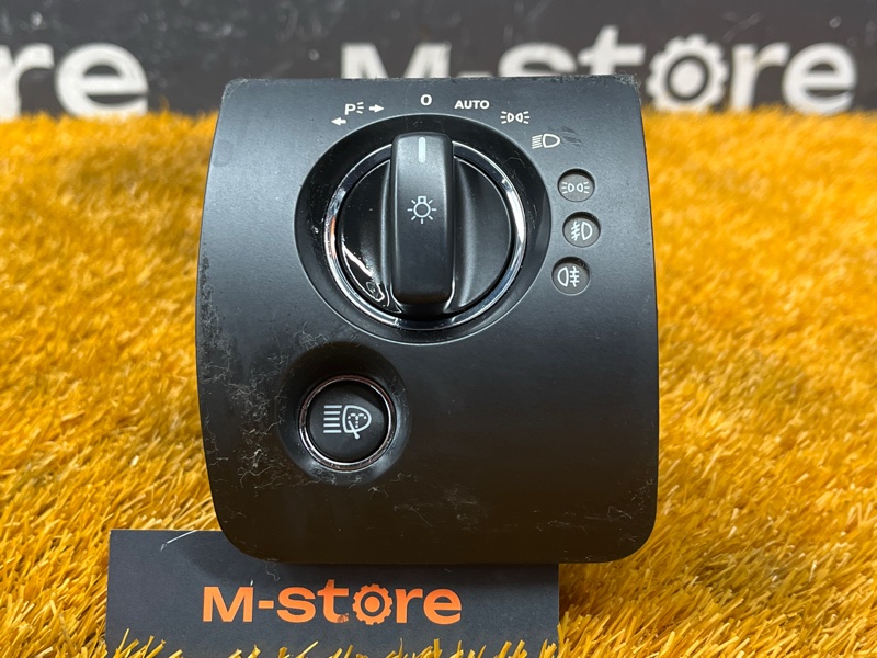 Переключатель света фар, 1000 рублей, Красноярск