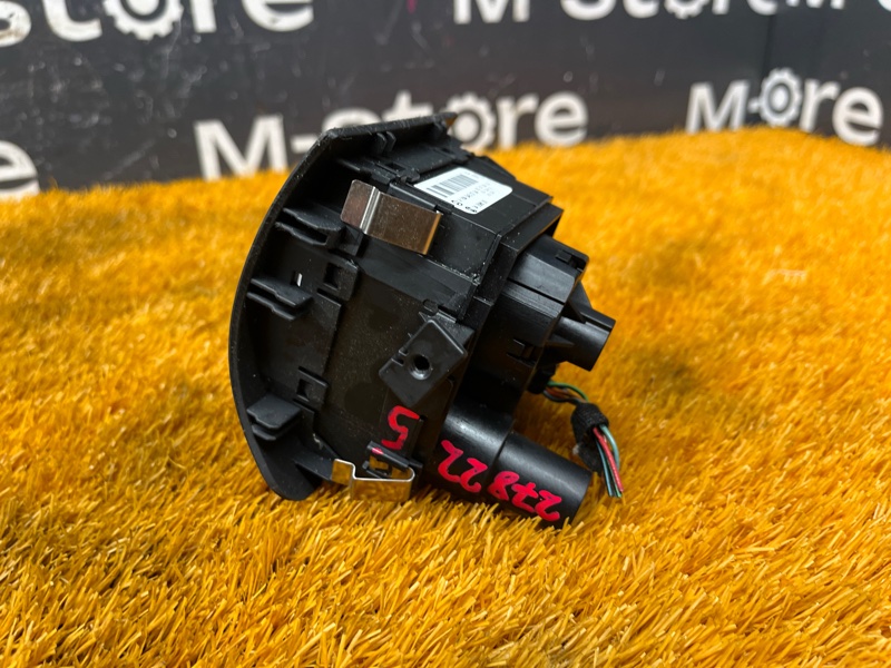 Переключатель света фар, 1000 рублей, Красноярск