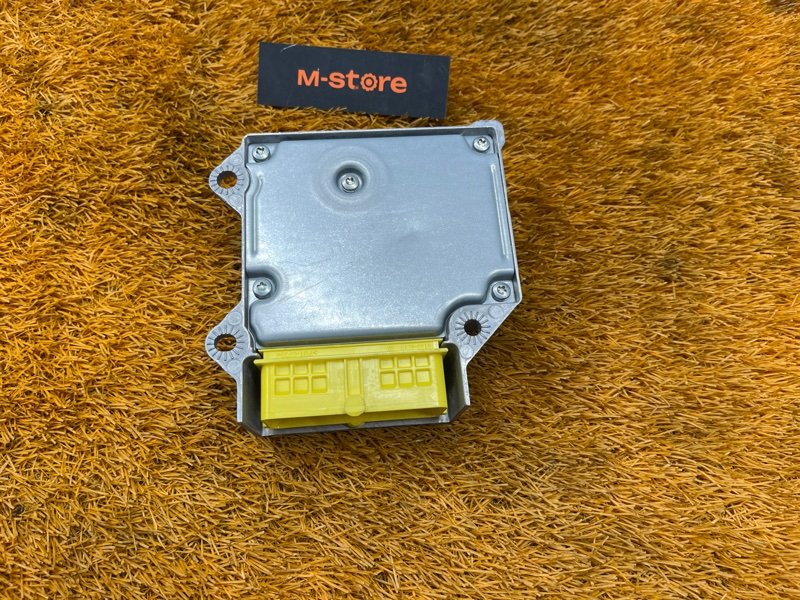 Блок управления Airbag, 2000 рублей, Красноярск