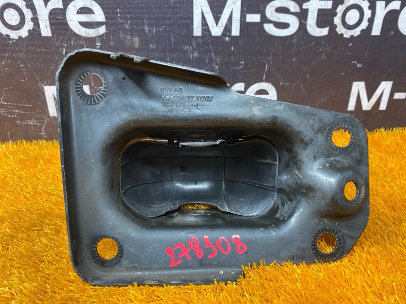 кронштейн рычага, 400 рублей, Красноярск