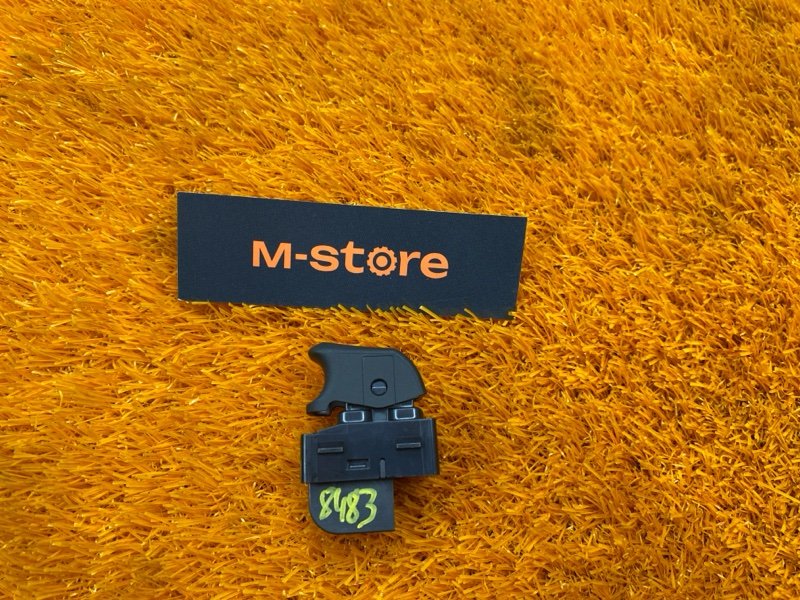 кнопка стеклоподъемника, 500 рублей, Красноярск