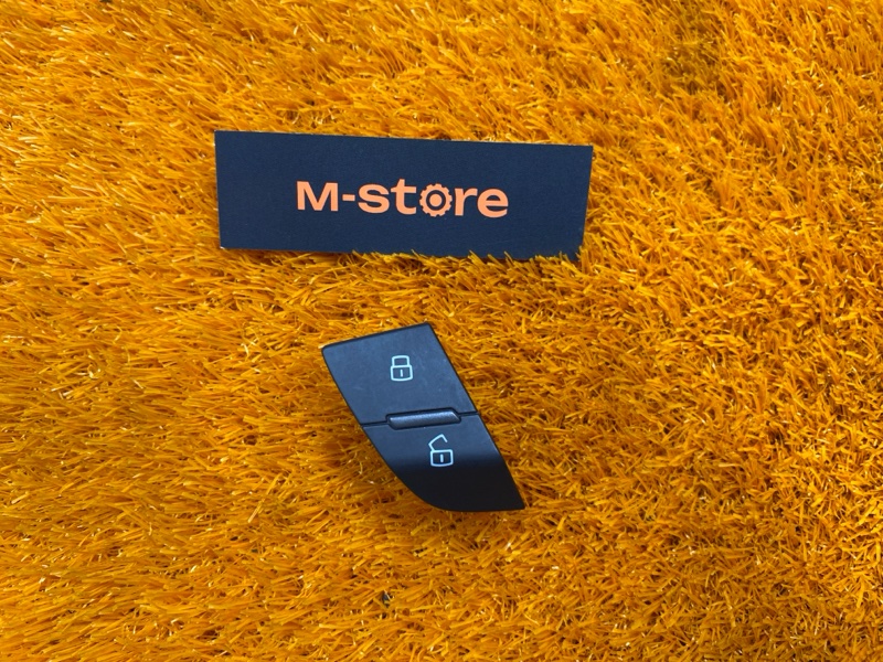 Кнопка центрального замка, 1000 рублей, Красноярск