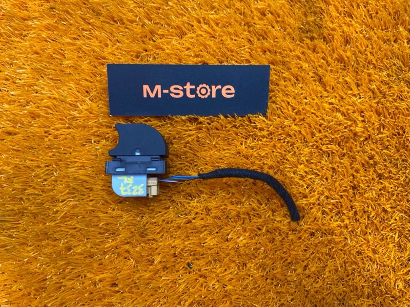 кнопка стеклоподъемника, 200 рублей, Красноярск