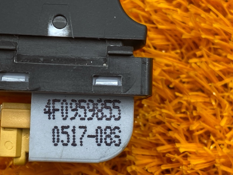 кнопка стеклоподъемника, 200 рублей, Красноярск