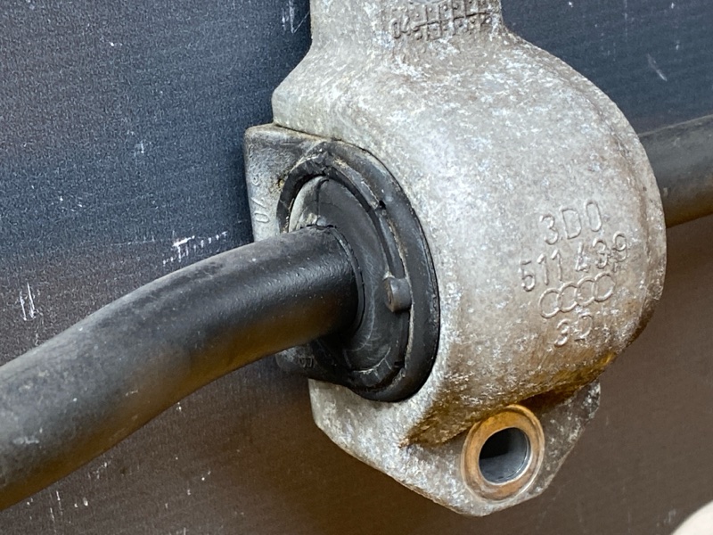 стабилизатор, 1000 рублей, Красноярск