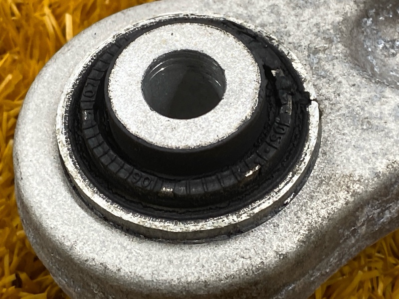 Рычаг подвески верхний, 1500 рублей, Красноярск