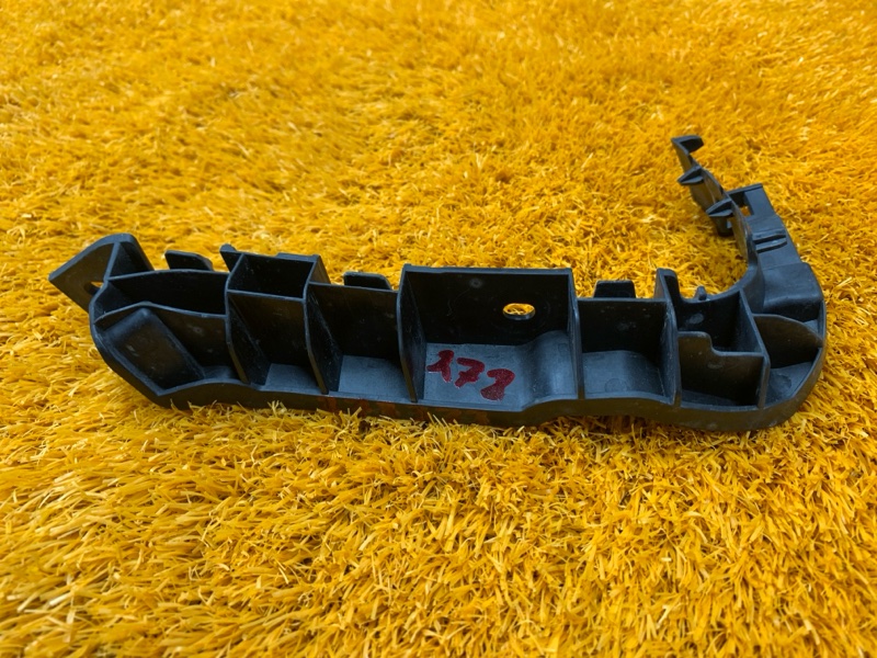 крепление бампера, 2000 рублей, Красноярск