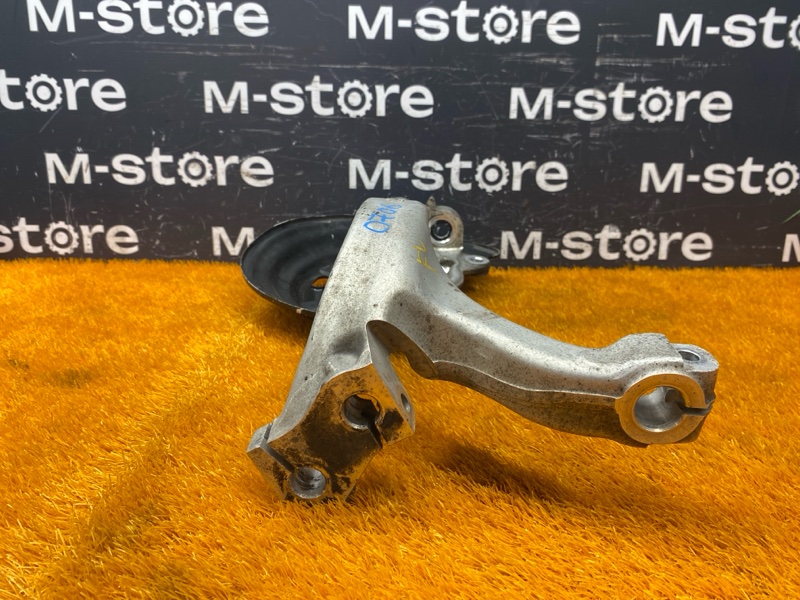 кулак поворотный, 4500 рублей, Красноярск