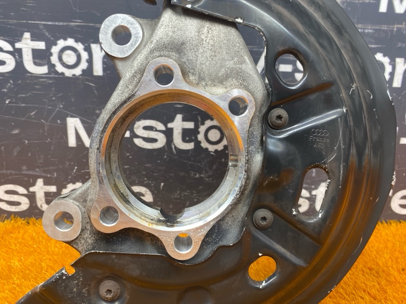 кулак поворотный, 4500 рублей, Красноярск