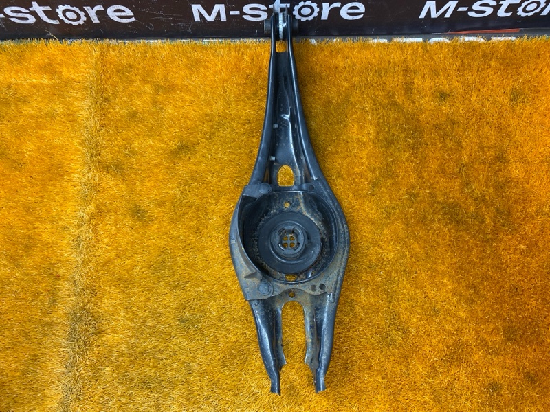 Рычаг подвески нижний, 1500 рублей, Красноярск