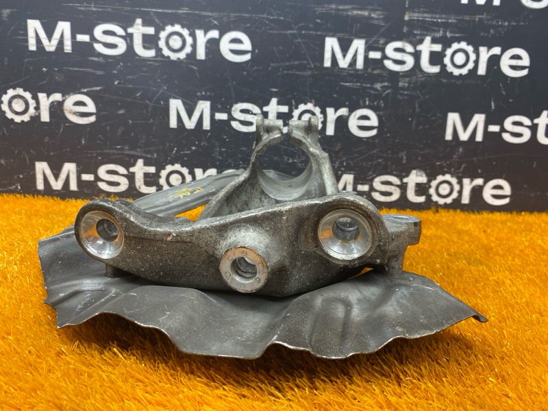 кулак поворотный, 500 рублей, Красноярск