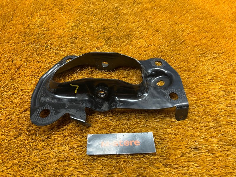 кронштейн рычага, 300 рублей, Красноярск