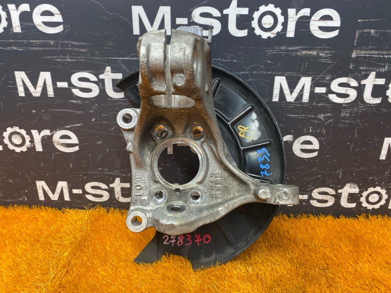 кулак поворотный, 2000 рублей, Красноярск