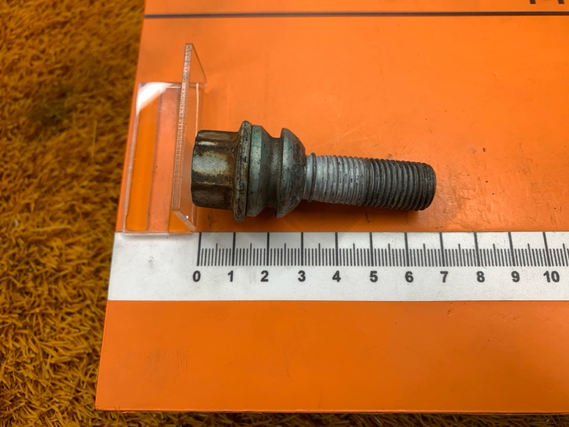 болт колесный, 1600 рублей, Красноярск