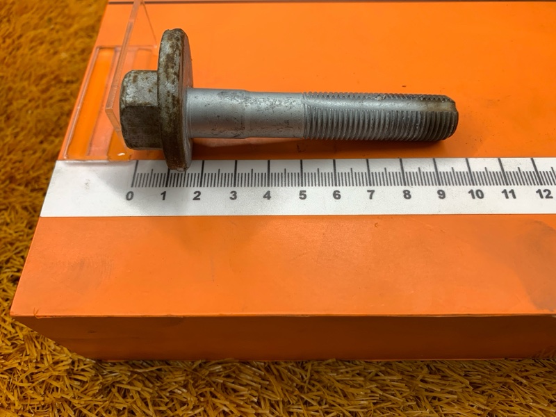 Болт развальный, 600 рублей, Красноярск