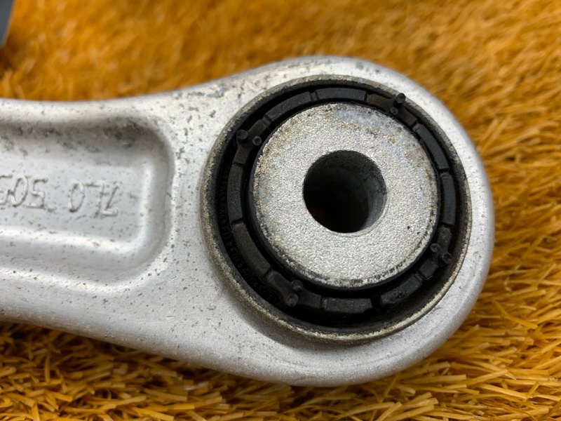 Рычаг подвески верхний, 1200 рублей, Красноярск