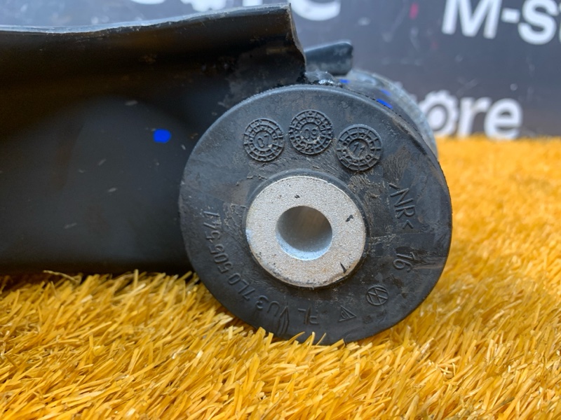 Рычаг подвески нижний, 2500 рублей, Красноярск