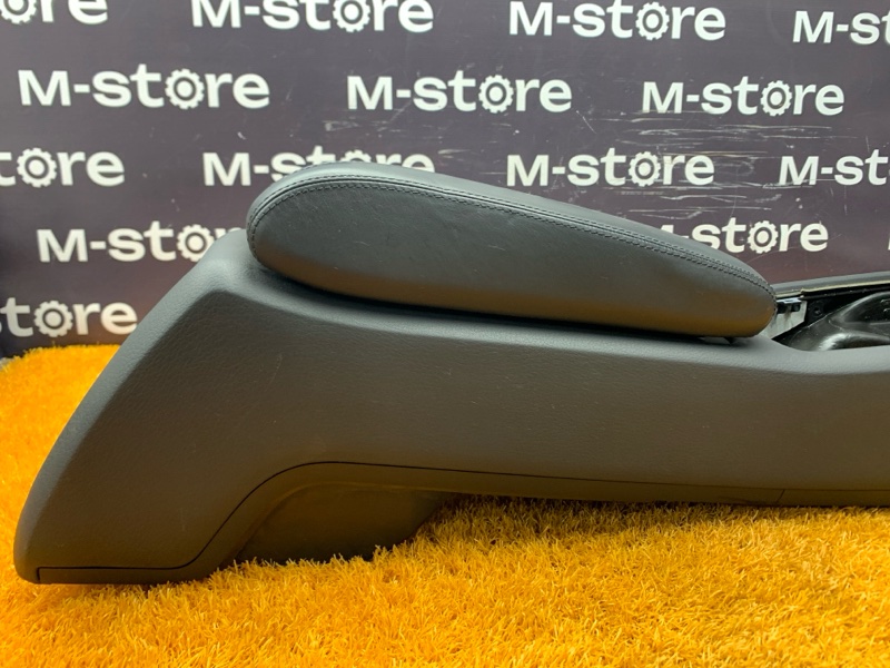 подлокотник, 2000 рублей, Красноярск