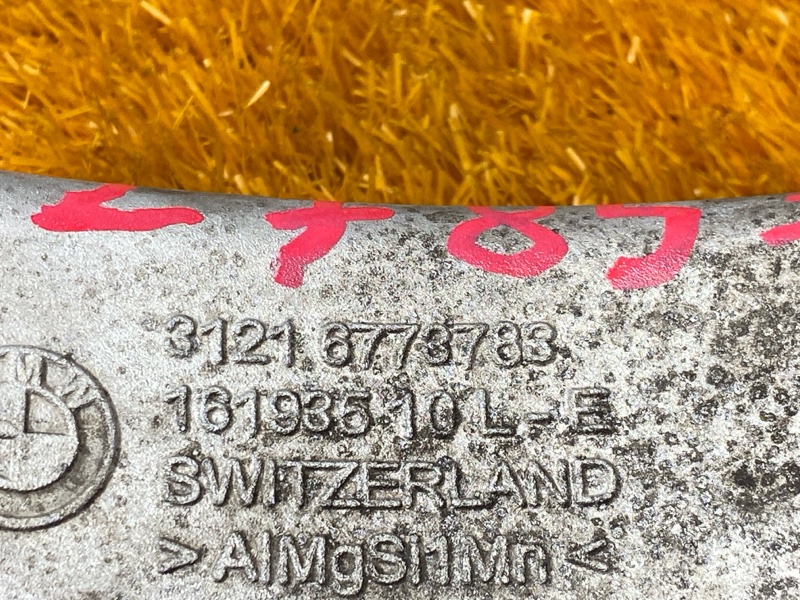 кулак поворотный, 4000 рублей, Красноярск