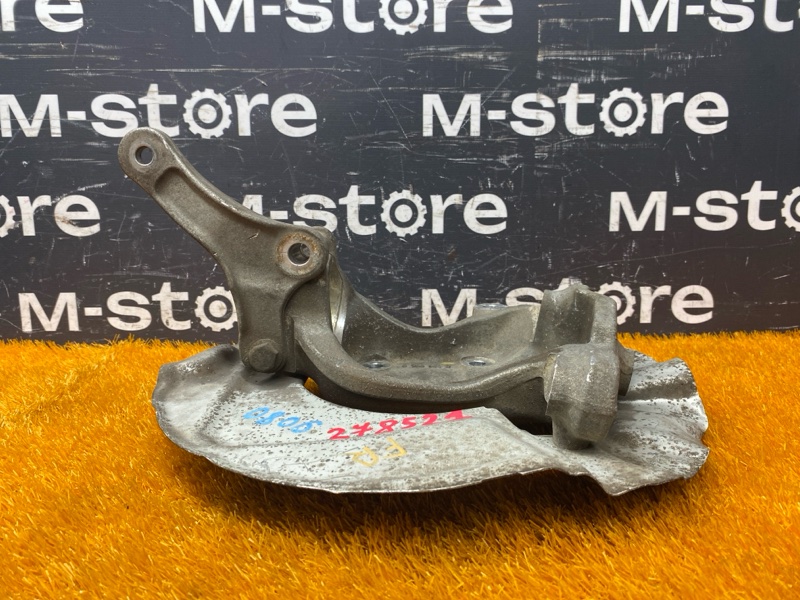 кулак поворотный, 1000 рублей, Красноярск