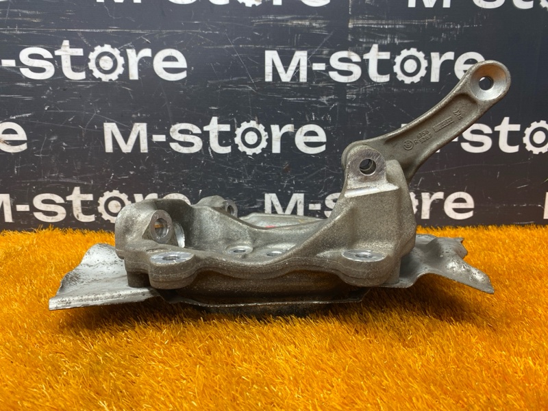 кулак поворотный, 1000 рублей, Красноярск