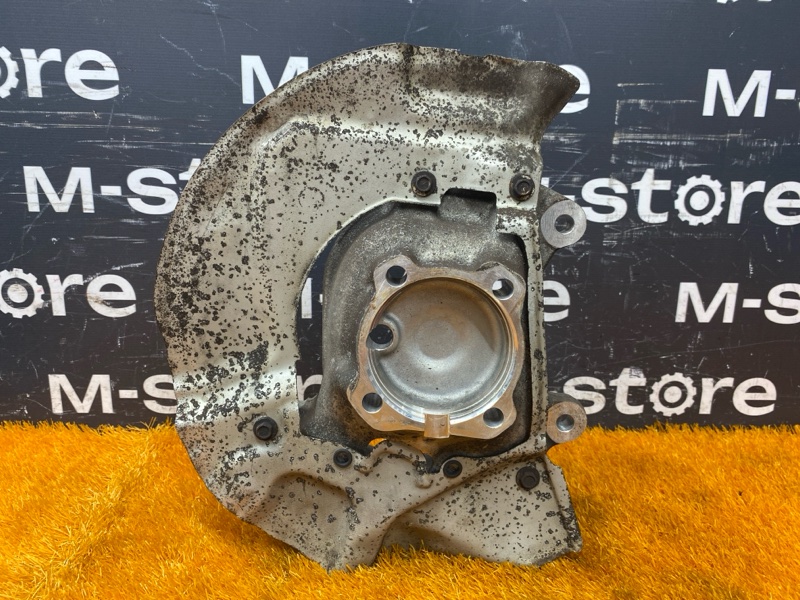 кулак поворотный, 1000 рублей, Красноярск