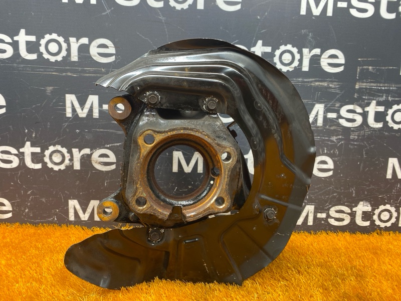 кулак поворотный, 2000 рублей, Красноярск