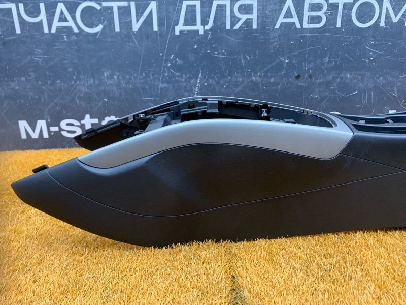 подлокотник, 3100 рублей, Красноярск