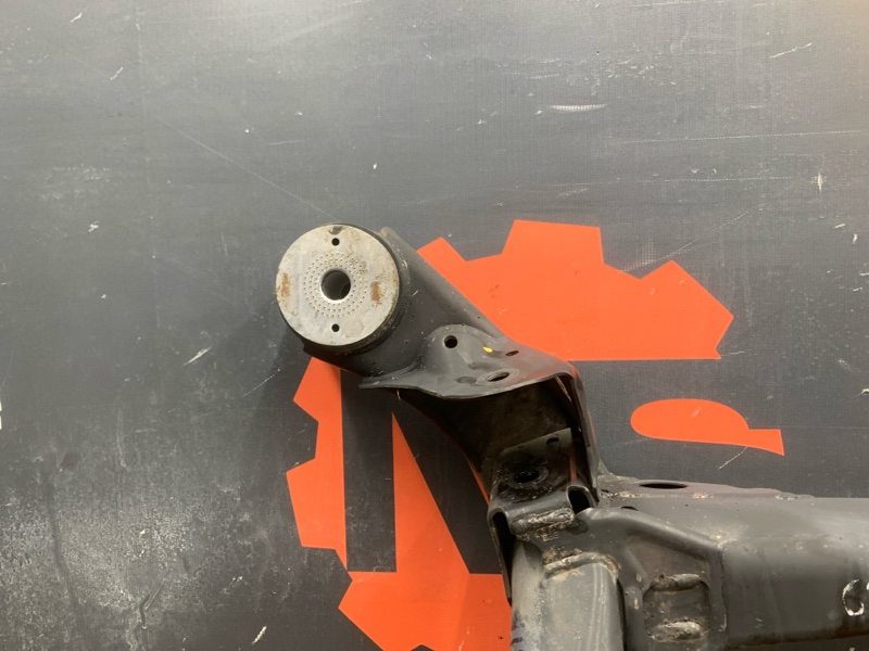 Балка поперечная (подрамник), 5000 рублей, Красноярск