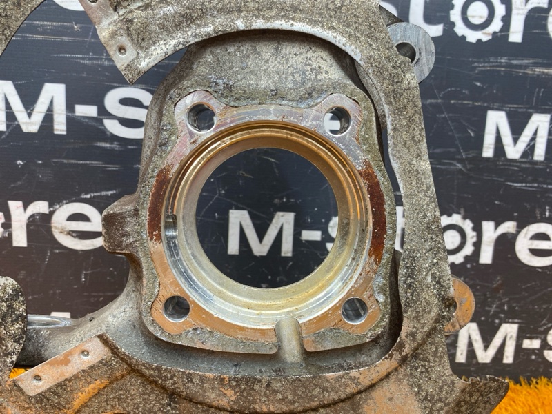 кулак поворотный, 4000 рублей, Красноярск