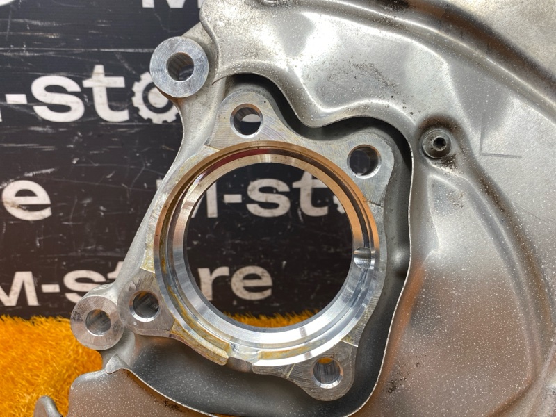 кулак поворотный, 15000 рублей, Красноярск