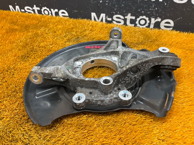 кулак поворотный, 500 рублей, Красноярск