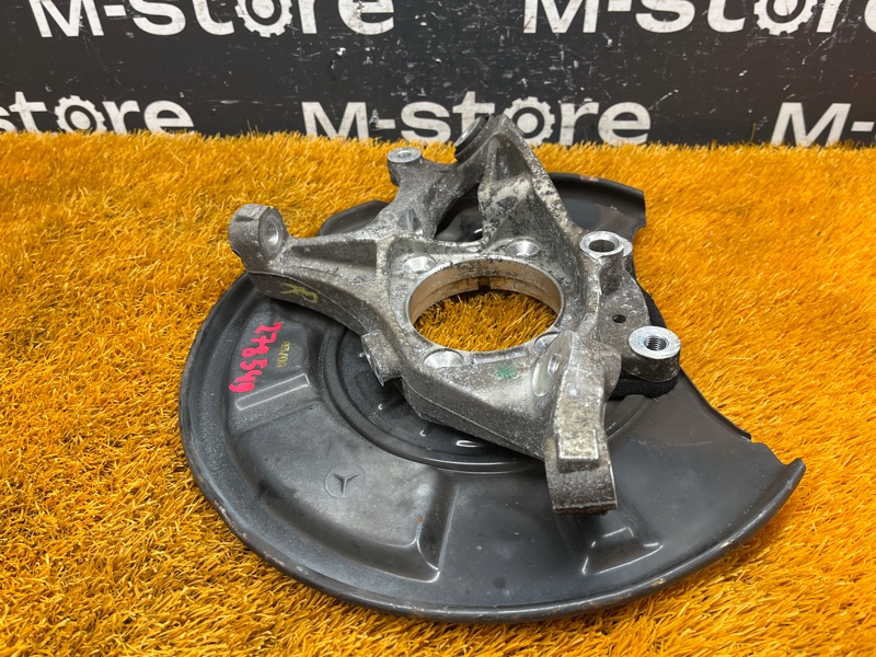 кулак поворотный, 500 рублей, Красноярск