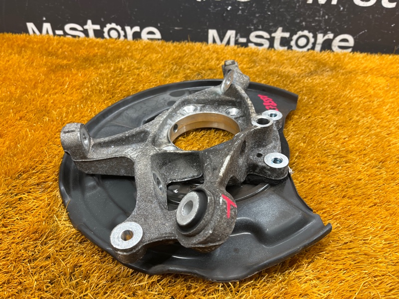 кулак поворотный, 500 рублей, Красноярск