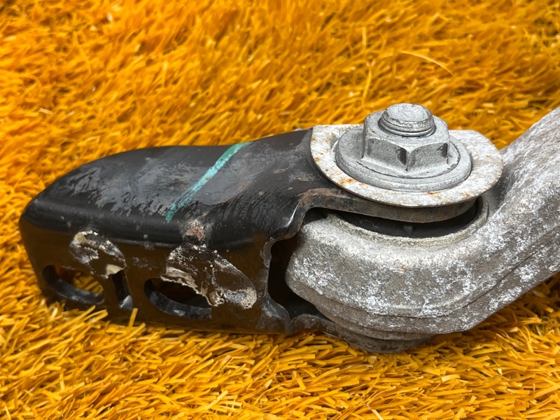 Рычаг подвески нижний, 1000 рублей, Красноярск