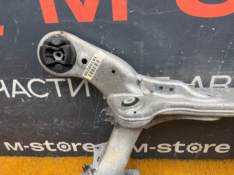 Балка поперечная (подрамник), 1800 рублей, Красноярск