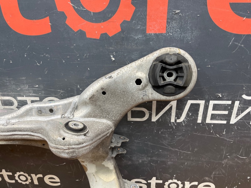 Балка поперечная (подрамник), 1800 рублей, Красноярск