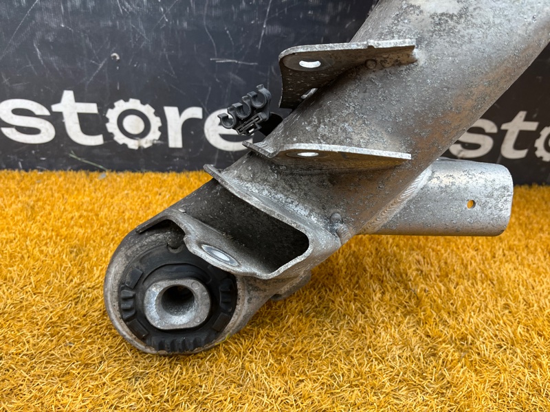 Балка поперечная (подрамник), 1800 рублей, Красноярск