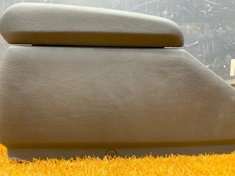 подлокотник, 5000 рублей, Красноярск