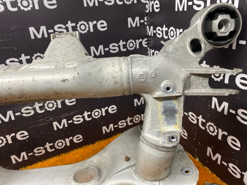 Балка поперечная (подрамник), 2500 рублей, Красноярск