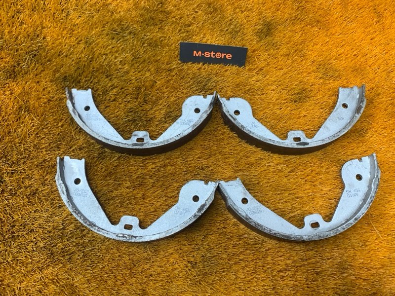 Колодки ручника, 700 рублей, Красноярск