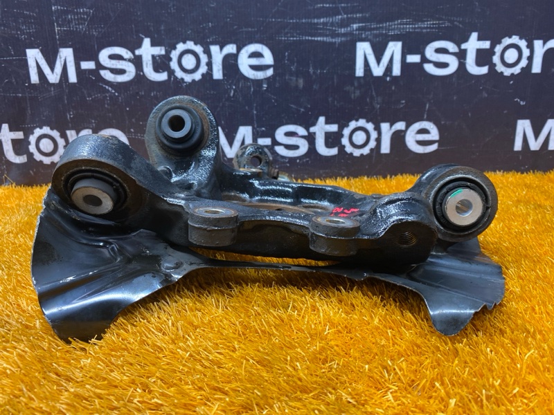 кулак поворотный, 2000 рублей, Красноярск