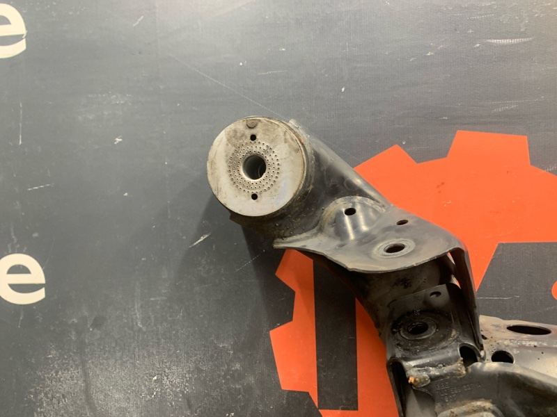 Балка поперечная (подрамник), 5000 рублей, Красноярск