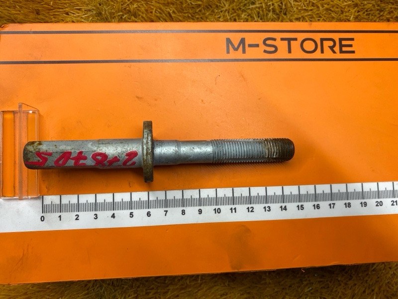 Болт развальный, 700 рублей, Красноярск