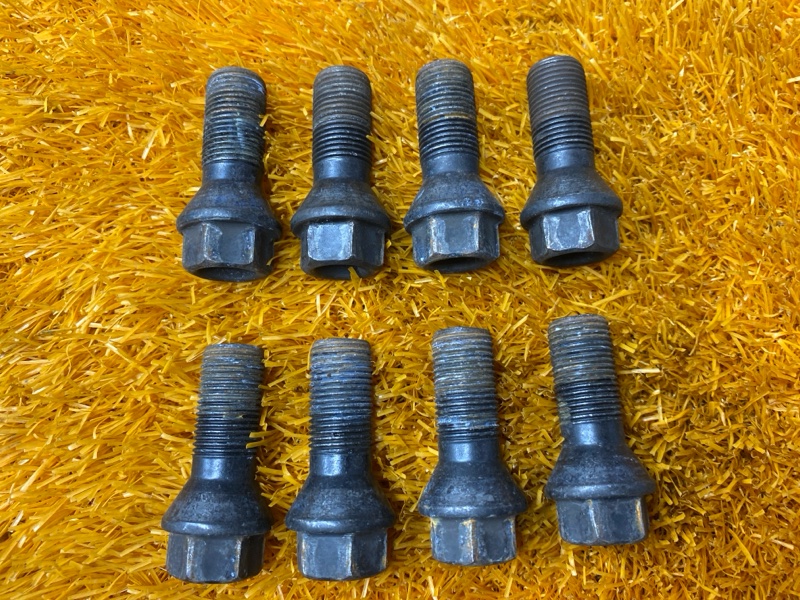 болт колесный, 1600 рублей, Красноярск