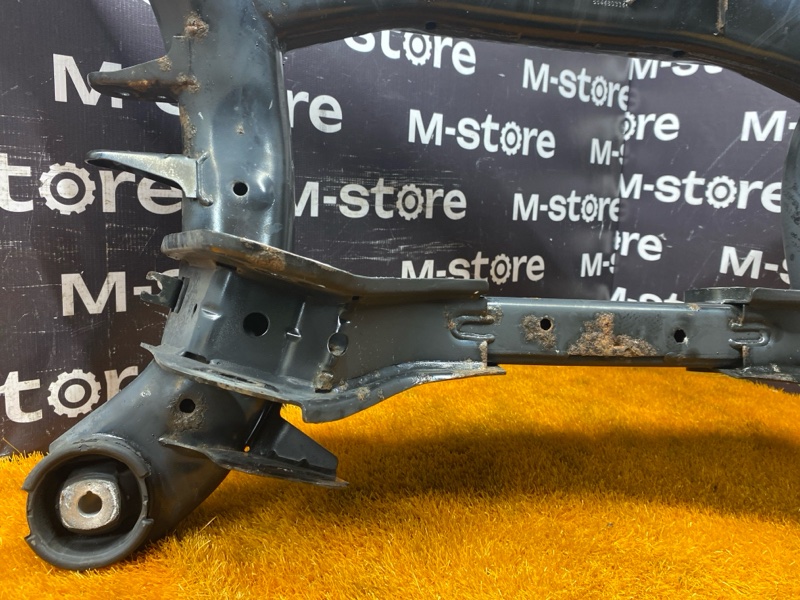 Балка поперечная (подрамник), 2500 рублей, Красноярск