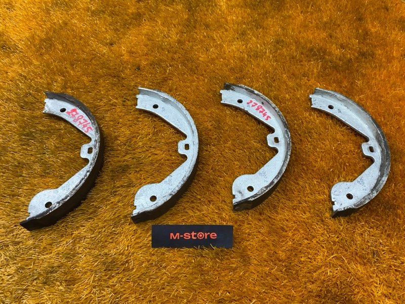 Колодки ручника, 1000 рублей, Красноярск