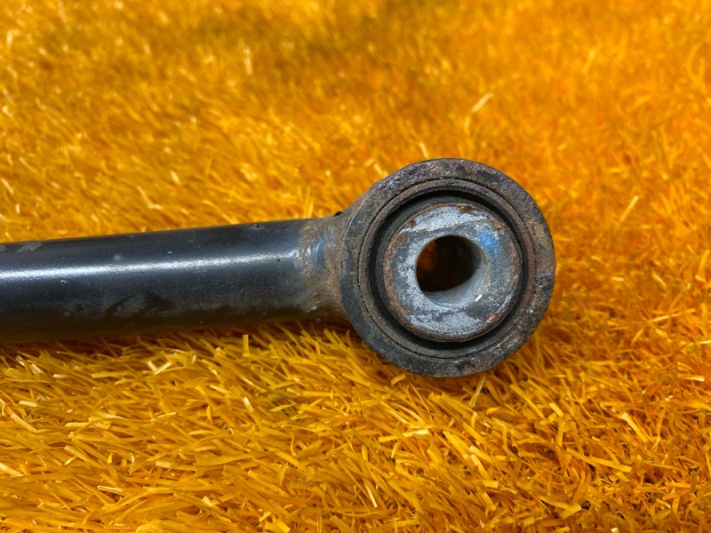 Рычаг подвески нижний, 1800 рублей, Красноярск