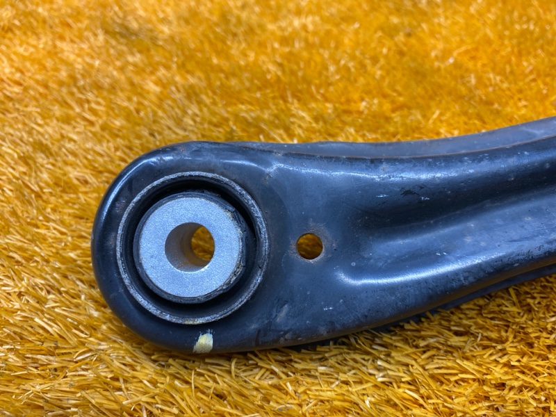 Рычаг подвески верхний, 2000 рублей, Красноярск